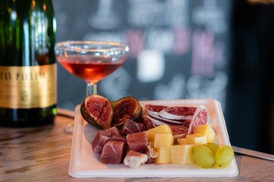 Sambarilove Burguers e Cavas